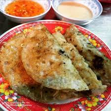 Bánh bèo phú yên có hương thơm ngọt của nhân chà bông rắc cùng mỡ hành và chấm với nước chấm chua ngọt đặc trưng. Vá» Phu Yen Nháº¥t Ä'á»‹nh Pháº£i ThÆ°á»Ÿng Thá»©c Háº¿t Nhá»¯ng Mon Ngon Ä'áº·c TrÆ°ng Cá»§a Vung Ä'áº¥t Nay