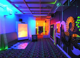 Even If You Can T Afford A Sensory Room Like This One Post Has Links To Making One On The Cheap For About 200 Sensory Room Autism Sensory Rooms Sensory Room