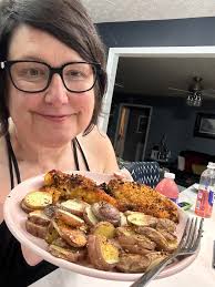 Folks, it's a good thing my skin is as thick as my thighs or I would never  survive this group 😂😂😂In all seriousness, I really want to send this  message out there.