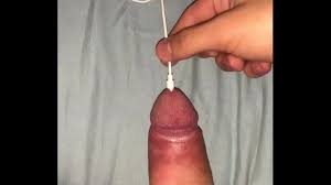 Teen inserts long cord in urethra and bladder - XVIDEOS.COM