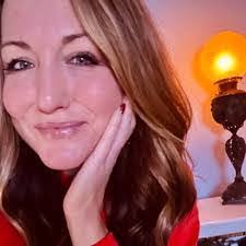 Melissa Kunkle's Instagram, Twitter & Facebook