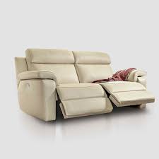Il divano in pelle bianca è senza dubbio un scopri i divani in pelle e le chaise longue cassina. Poltronesofa In Pelle