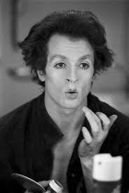 While performing in paris in 1961 he defected to the west. Rudolf Nureyev March 17 1938 January 6 1993 Year Nureyev Rudolf Nureyev Male Ballet Dancers