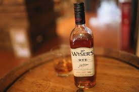 Bottles To Buy J P Wiser S Rye Bespoke Post Bottle Bespoke Post Wine Bottle
