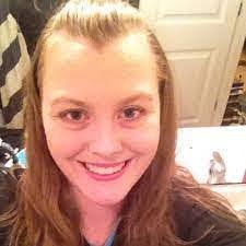 Amber Killebrew's Instagram, Twitter & Facebook