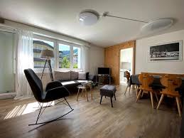 Wir vermitteln ihnen geeignete räume für arbeitsplätze oder sitzungszimmer. Zentrale Top Wohnung Chesa Ravaisch Davos Aktualisierte Preise Fur 2021