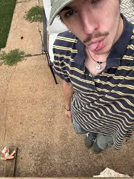 Hey there! I'm going to be relocating from Oregon to California  (Sacramento) in Fall. Does anyone live in Sacramento? Send me a friends  request, I'm gonna be down to meet new people.