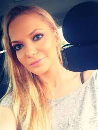 Andreea antonescu, adevărul despre divorţul dintre andreea bălan şi george burcea: Andreea Antonescu S A Intors Din America Si E Mai In Forma Ca Niciodata Uite Cat De Bine Arata Acum Vedeta Si Cat De Simpatica E Fetita Ei Sienna Sef Sub Acoperire