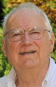 Karen Fedak's Instagram, Twitter & Facebook