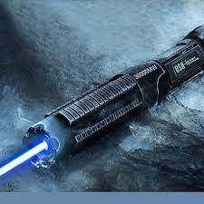 Pointeur laser le plus puissant du monde. La Derniere Video De Pointeur Laser La Plus Chaude Sur L Ensemble Du Reseau