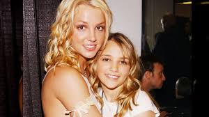 Younger sister of bryan spears and britney spears. Beziehung Zwischen Britney Und Jamie Lynn Spears Erklart News24viral