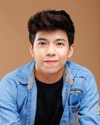 Meet the cast of Dear Evan Hansen Manila at the media event. The shoe runs  at The Theatre at Solaire until October 5 so get your tickets while you can.