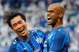 All information about ulsan hyundai (k league 1) current squad with market values transfers rumours player stats fixtures news. 5kni5fvf3fsdhm