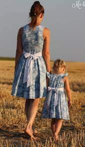 Jetzt hat lucia auch endlich die größe dazu und ich konnte uns beiden ein kleid ganz im partnerlook nähen. Kombi Sommerkleid Amelie Schnittmuster Nahanleitung Sommerkleid Schnittmuster Kleid Schnittmuster Kinderkleid