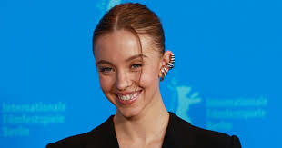 Eden Spencer's Instagram, Twitter & Facebook