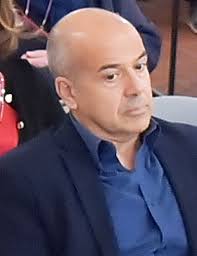 Ospite in Rsa raggirato da cognata e nipote