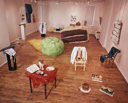 Claes Oldenburg The Store Green Gallery Installation 1962 First Gallery Showing Of The Store Scale Is Importan Claes Oldenburg Oldenburg Oversized Art