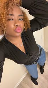 Charis Watkins's Instagram, Twitter & Facebook