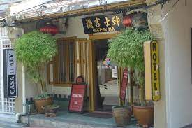 Jalan bersama mukriz mahader kali ini akan menceritakan tentang salah seorang tokoh yang memperjuangkan kemerdekaan kita suatu ketika dahulu iaitu tun tan ch. Entrance On Jalan Tun Tan Cheng Lock Picture Of Heeren Inn Melaka Tripadvisor