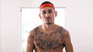 With gq sports, the real action is. Max Holloway Claims Doctors Still Haven T Figured Out What Caused Health Issues Joe Co Uk