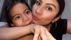 Babysitter Seeking Full-time or Part-time Job in Dallas