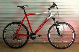 avanti ridge rider 2001 hardtail mountain bike with rock shox forks v brakes and road tyres hardtail mountain bike bicycle mountain biking