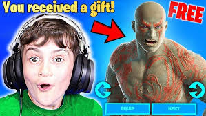 Gifting Little Bro *NEW* Black Adam Bundle! (FREE)