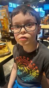 Kid-friendly places with good drinks near me