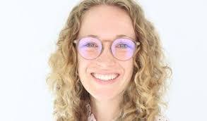 Naomi Hill's Instagram, Twitter & Facebook