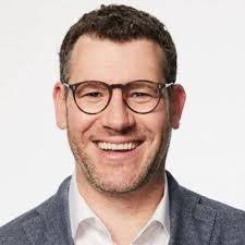 Excited to have Chris Blandy from Amazon Web Services (AWS) join me in a  fireside conversation at Databricks Media & Entertainment Summit in LA next  Thursday, August 8!