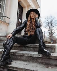 Lola weippert war von 2016 bis 2020 moderatorin bei bigfm. Zeiuss Lola Weippert Photos