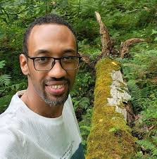 الحاج سنووب