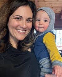 Shanna Finney's Instagram, Twitter & Facebook