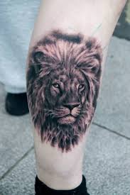 Black And White Lion Tattoo A Selection Of Versatile Tattoo Artist Csiga S Professional Tattoos Tatouage Lion Tatouage Lion