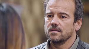 EXCLU Plus belle la vie en avance : drame pour Jean-Paul, un départ, Elsa  dérape (infos PBLV )