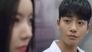 Trakt Web: The Elegant Empire