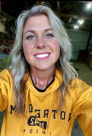 Shelby Taulbee's Instagram, Twitter & Facebook