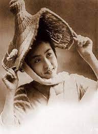 Two Dimples And A Straw Hat Another Geisha Smile From Old Japan Geisha Japanese Photography Vintage Japanese