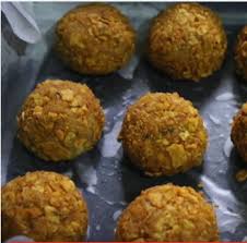 Cucur ayam atau juga dipanggil sebagai bebola ayam bersayur merupakan antara menu diet atkins yang boleh anda cuba. Resepi Bebola Ayam Cheese Homemade Goreng Paling Mudah Aneka Resepi Mudah Dan Sedap