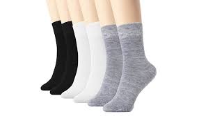 These Are The Most Comfortable Women S Socks According To Reviewers Socks Women Moisture Wicking Socks Cold Weather Socks