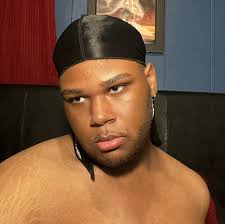 Khari Jemal Brown (@beauxbhari) • Instagram photos and videos