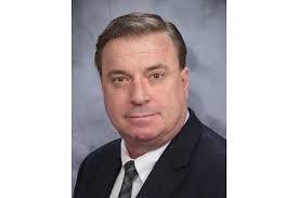 Daniel Jarnagin's Instagram, Twitter & Facebook