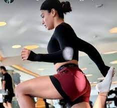 Rashmika Mandanna shells fitness goals, says 'don't forget to stretch' - OrissaPOST