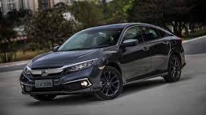 The civic hatchback features an electric parking brake that easily activates with the lift of a finger. 2020 Honda Civic Review Specs And Price In Uae Autodrift Ae