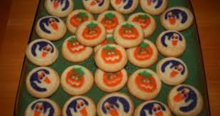 Decorating cutout sugar cookies with royal icing has become super fun for me. Pillsbury Sugar Cookies Seasonal Pillsbury Halloween Cookies Favorite Cookies Halloween Cookies