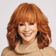 Lacey Spicer's Instagram, Twitter & Facebook