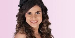 Resultado de imagem para aline barros