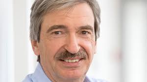 Zwei Versendergruppen legen gleichzeitig Jahreszahlen vor: Otto Group: Baur  wächst um 17%, Witt nur um 1,5%