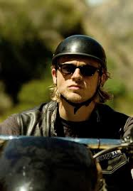 When I Do Get To Seattle I M Comin After You Hard So Date Have Fun But Don T Go Fallin For Nobody Else Ya Feel Me Sons Of Anarchy Anarchy Charlie Hunnam