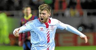 Moreno moved to liverpool from sevilla in 2014, and went on to appear in 141 games across all competitions for the club, recording three goals and 11 assists. Alberto Moreno A Un Paso De Fichar Por El Liverpool Estadio Deportivo